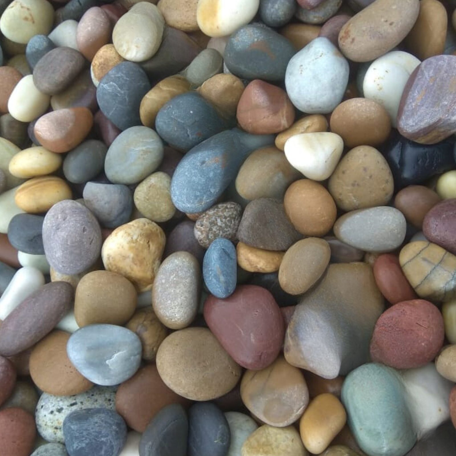 High Rocks Pebbles No.1 Stone & Rock Pebbles Distributor in Karnataka, Tamil Nadu & Kerala