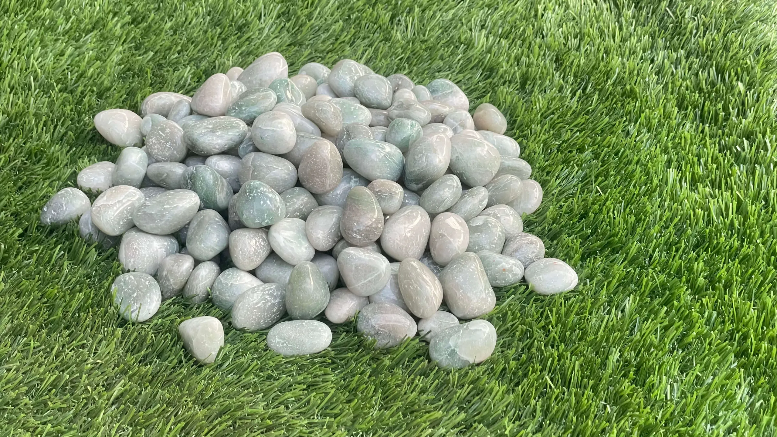 Tumbled Green